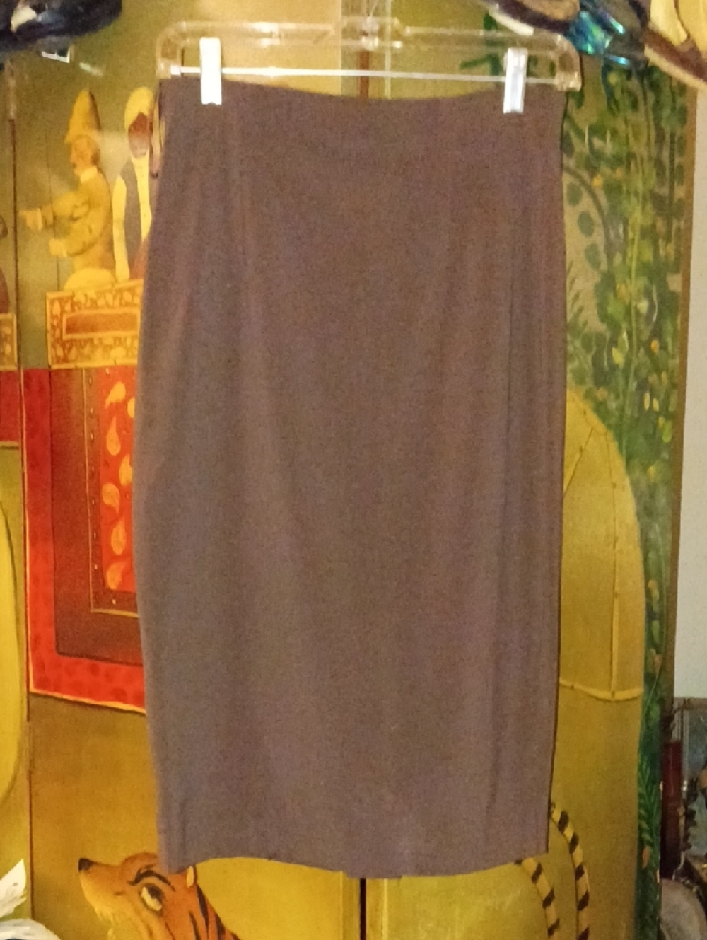 Vintage Classic Straight Pencil Skirt in Taupe